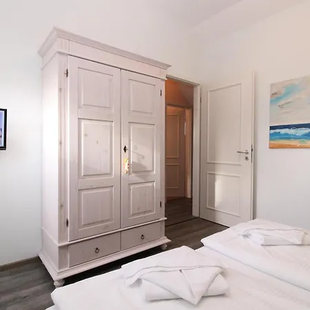 Apartment Appartementanlage Uns Strandhus 11 Kuehlungsborn