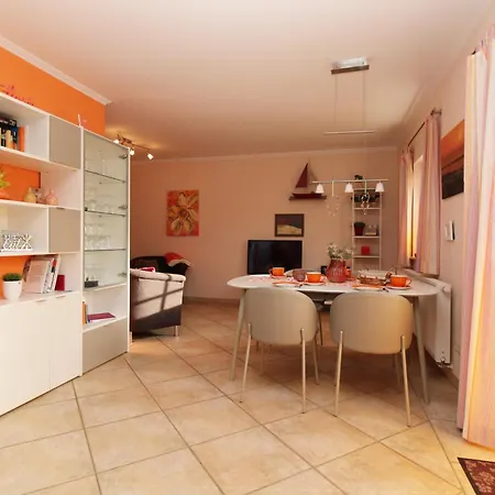 Appartementanlage Uns Strandhus 11 Kuehlungsborn